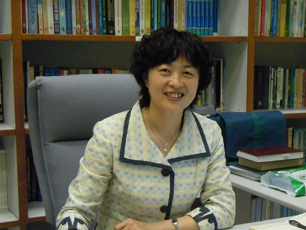 何玉秀公开学术肖像