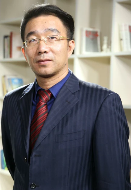 刘君公开学术肖像