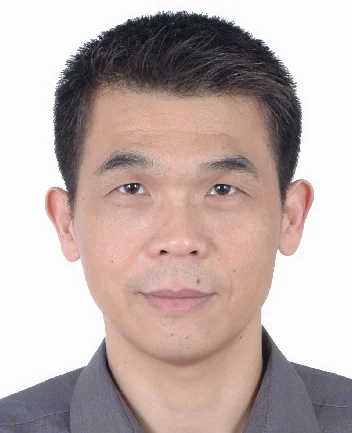 倪依克公开学术肖像