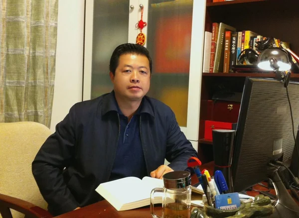 徐叶彤公开学术肖像